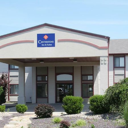 Centerstone Inn & Suites Carlyle エクステリア 写真